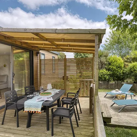 Camping Tahiti Village La Grande Cote Saint-Palais-sur-Mer