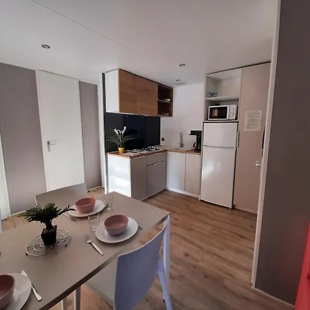 Tahiti Village La Grande Cote Saint-Palais-sur-Mer